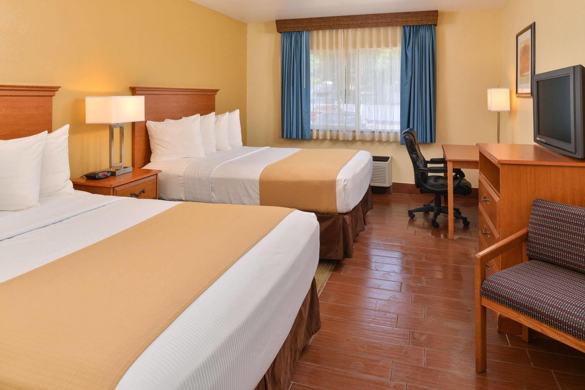 Best Western Kiva Inn Φορτ Κόλινς Εξωτερικό φωτογραφία